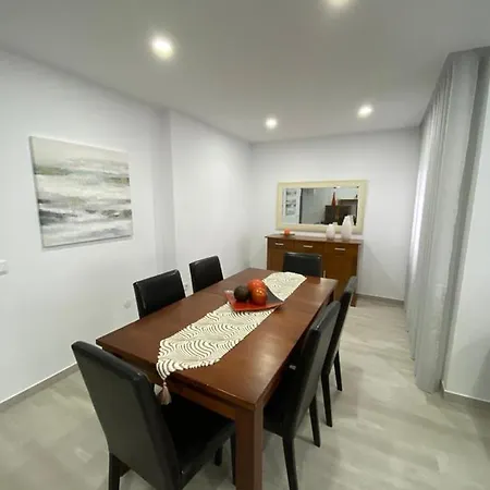 Gina House * Nazaré