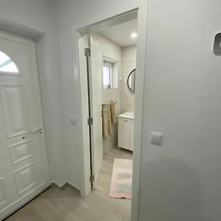 Dom wakacyjny Gina House *