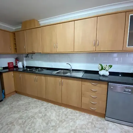 بيت للعطل Gina House