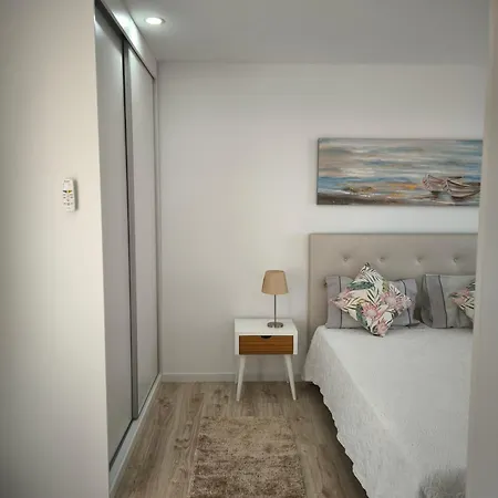 Feriehus Gina House Nazaré